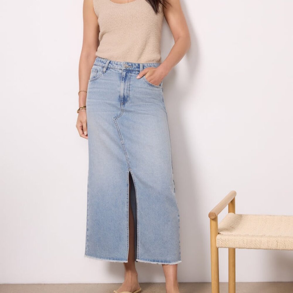 Brea Long Jean Skirt, Kut from the Kloth size 4